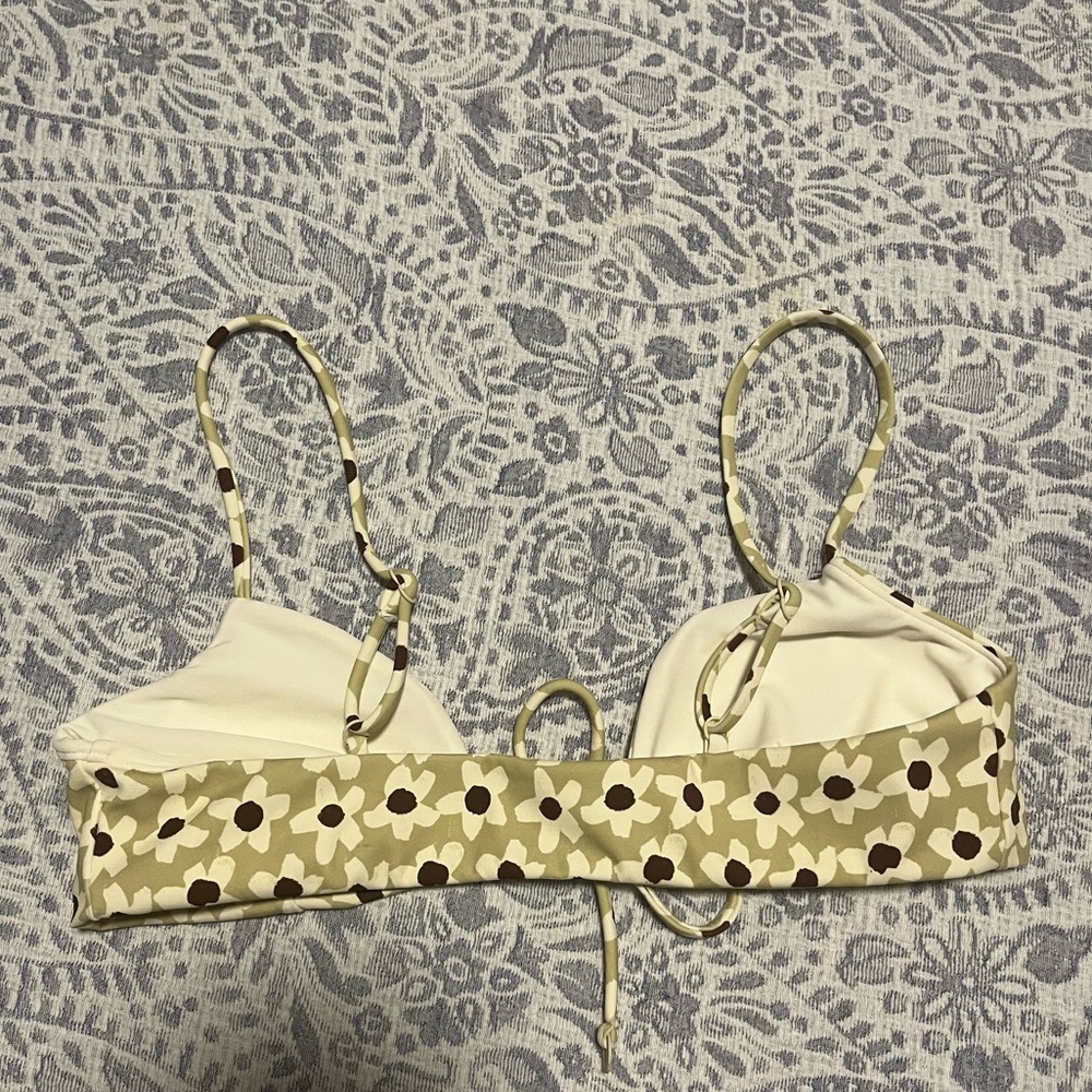 NWOT Zulu & zephyr bikini top - Picture 5 of 5